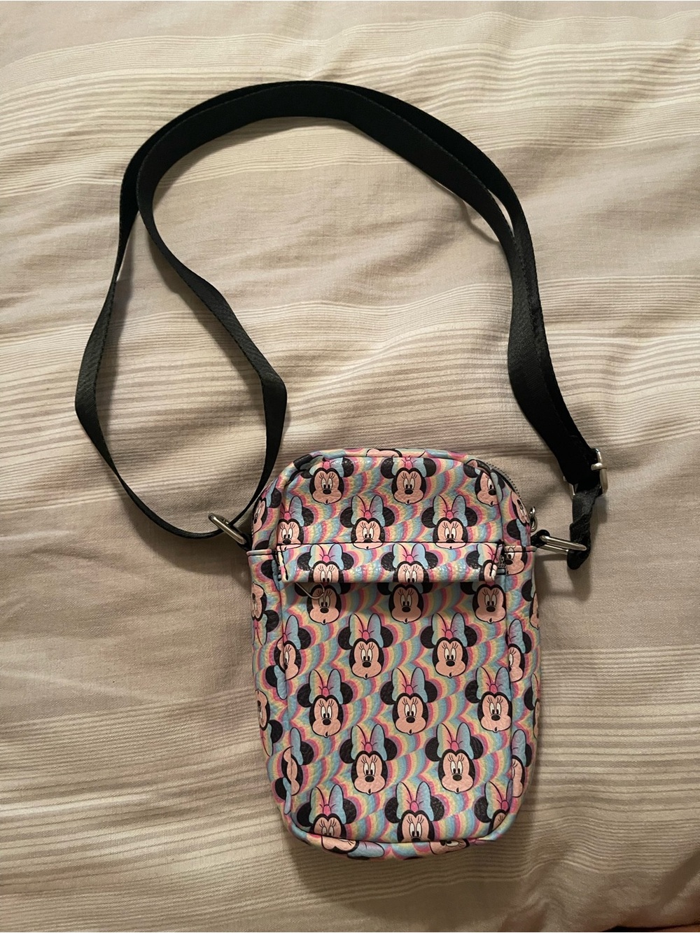 Buckle-Down Disney crossbody bag features Minnie Mouse